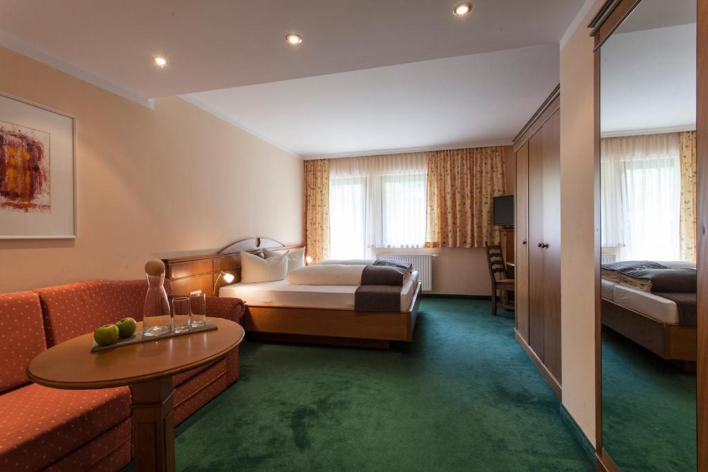 Natur Residenz Anger Alm - Adults Only Sankt Leonhard im Pitztal Quarto foto